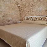Pietre Vive Trulli Del Salento *