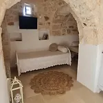 Pietre Vive Trulli Del Salento *